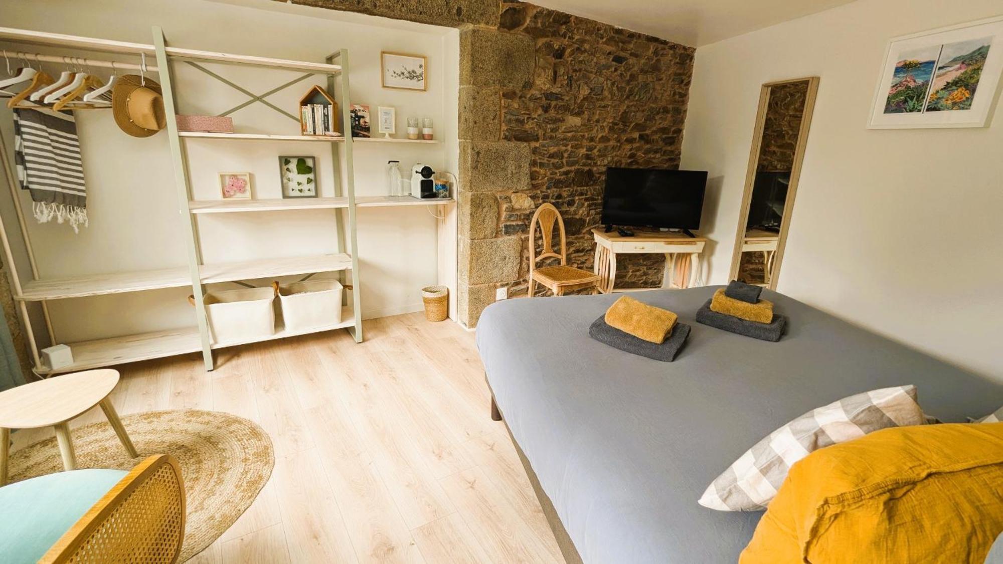La Guesthouse - A Deux Pas Du Sentier Des Douaniers Pordic Oda fotoğraf